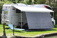 Najem avtodoma Adria Sonic 700 SL Plus Avtomatski menjalnik