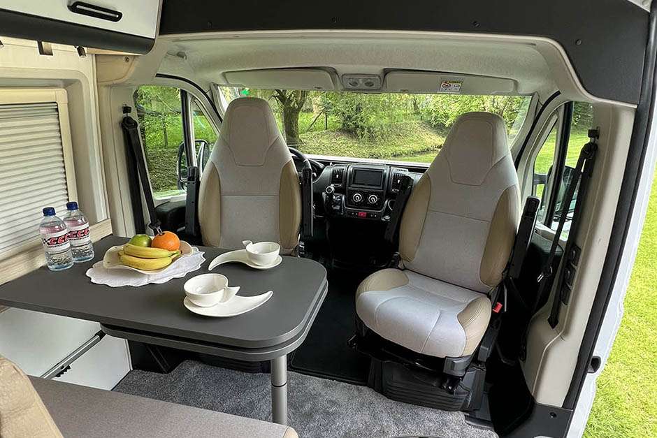 Najem avtodoma Adria V-Series V65 SL